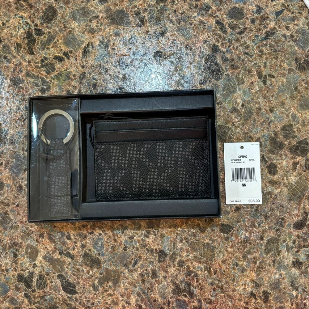 NWT MK Michael Kors Card Wallet Key Chain Gift Set Black $98 86F2SGFD1B